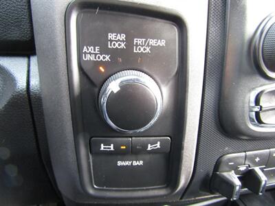 2018 RAM 2500 Power Wagon   - Photo 35 - Haddon Twp, NJ 08107