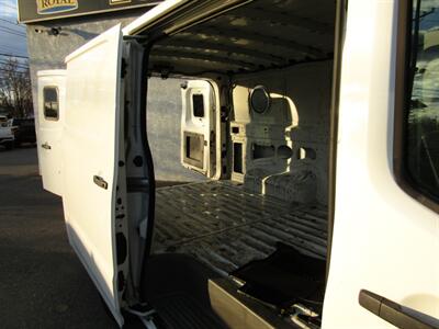 2015 Nissan NV CONV PKG,PWR PKG,RVC,SILVER CERTIFIED   - Photo 16 - Haddon Twp, NJ 08107