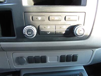 2015 Nissan NV CONV PKG,PWR PKG,RVC,SILVER CERTIFIED   - Photo 27 - Haddon Twp, NJ 08107