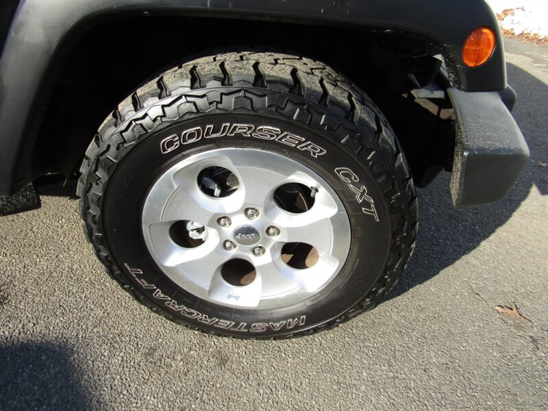 2013 Jeep Wrangler SPORT,4X4, PKG,CONV PKG,SILVER CERTIFIED - Photo 36 - Haddon Twp, NJ 08107