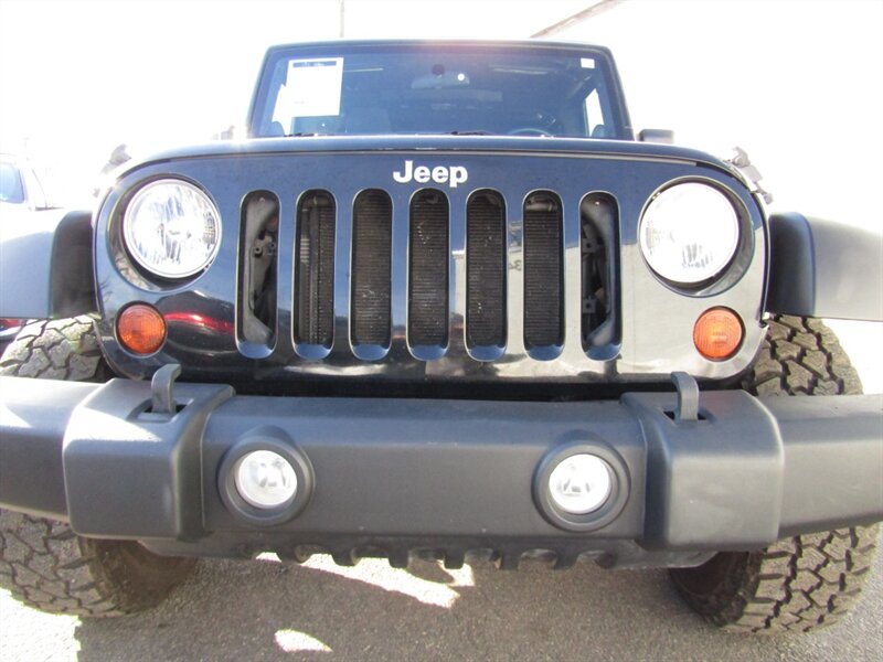 2013 Jeep Wrangler SPORT,4X4, PKG,CONV PKG,SILVER CERTIFIED - Photo 9 - Haddon Twp, NJ 08107