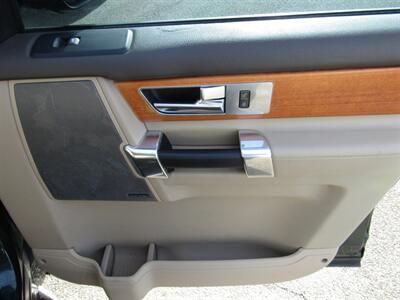 2011 Land Rover LR4   - Photo 22 - Haddon Twp, NJ 08107