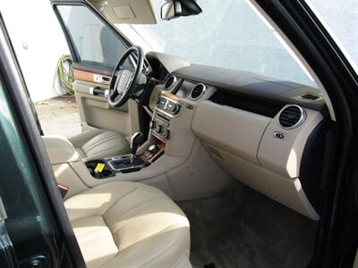 2011 Land Rover LR4   - Photo 20 - Haddon Twp, NJ 08107