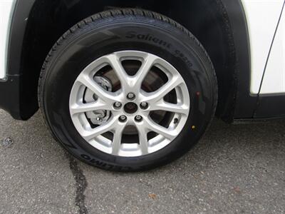 2017 Jeep Cherokee LATITUDE,4X4,CONV PKG,SILVER CERTIFIED   - Photo 36 - Haddon Twp, NJ 08107