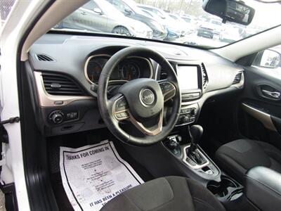 2017 Jeep Cherokee LATITUDE,4X4,CONV PKG,SILVER CERTIFIED   - Photo 15 - Haddon Twp, NJ 08107
