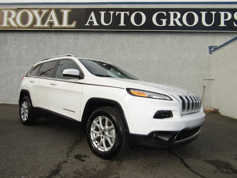 2017 Jeep Cherokee LATITUDE,4X4,CONV PKG,SILVER CERTIFIED   - Photo 1 - Haddon Twp, NJ 08107