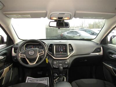 2017 Jeep Cherokee LATITUDE,4X4,CONV PKG,SILVER CERTIFIED   - Photo 35 - Haddon Twp, NJ 08107