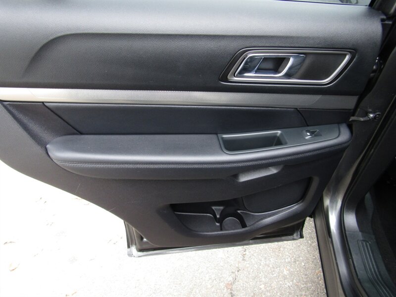 2019 Ford Explorer XLT,4X4,CONV PKG,RVC,SILVER CERTIFIED - Photo 19 - Haddon Twp, NJ 08107