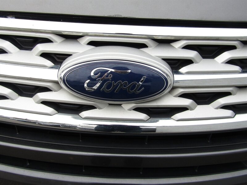 2019 Ford Explorer XLT,4X4,CONV PKG,RVC,SILVER CERTIFIED - Photo 9 - Haddon Twp, NJ 08107