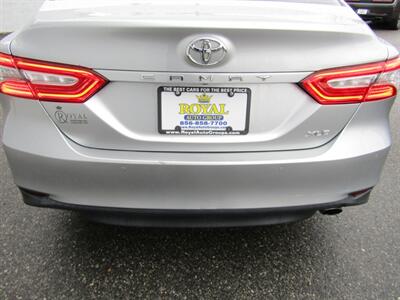 2018 Toyota Camry XLE,NAV,DR ASST.PAG,TECH PKG,HUD,SILVER CERTIFIED   - Photo 10 - Haddon Twp, NJ 08107