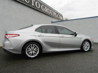 2018 Toyota Camry XLE,NAV,DR ASST.PAG,TECH PKG,HUD,SILVER CERTIFIED   - Photo 8 - Haddon Twp, NJ 08107