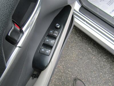 2018 Toyota Camry XLE,NAV,DR ASST.PAG,TECH PKG,HUD,SILVER CERTIFIED   - Photo 12 - Haddon Twp, NJ 08107