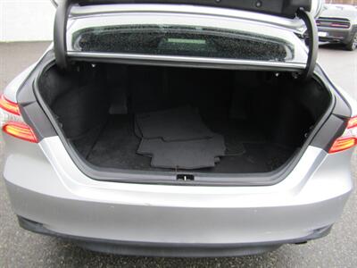 2018 Toyota Camry XLE,NAV,DR ASST.PAG,TECH PKG,HUD,SILVER CERTIFIED   - Photo 18 - Haddon Twp, NJ 08107