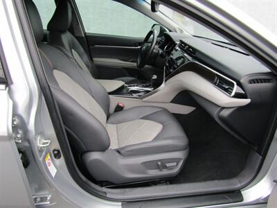 2018 Toyota Camry XLE,NAV,DR ASST.PAG,TECH PKG,HUD,SILVER CERTIFIED   - Photo 22 - Haddon Twp, NJ 08107