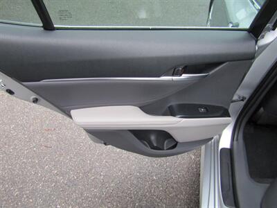 2018 Toyota Camry XLE,NAV,DR ASST.PAG,TECH PKG,HUD,SILVER CERTIFIED   - Photo 16 - Haddon Twp, NJ 08107