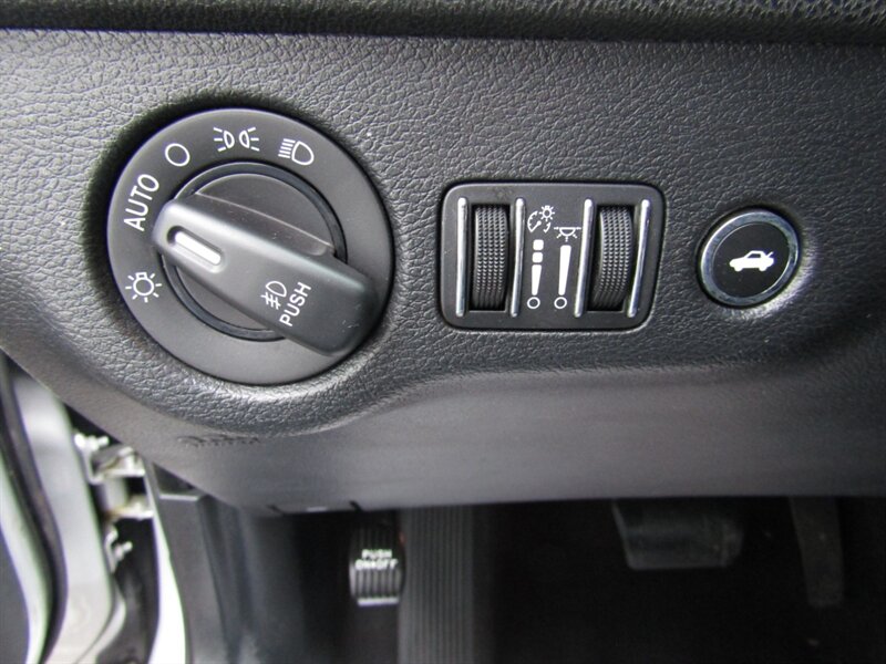 2019 Dodge Charger SXT,AWD,CONV PKG,COMFORT PKG,RVC,SILVER CERTIFIED - Photo 23 - Haddon Twp, NJ 08107