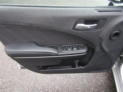 2019 Dodge Charger SXT,AWD,CONV PKG,COMFORT PKG,RVC,SILVER CERTIFIED - Photo 11 - Haddon Twp, NJ 08107