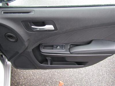 2019 Dodge Charger SXT,AWD,CONV PKG,COMFORT PKG,RVC,SILVER CERTIFIED - Photo 22 - Haddon Twp, NJ 08107