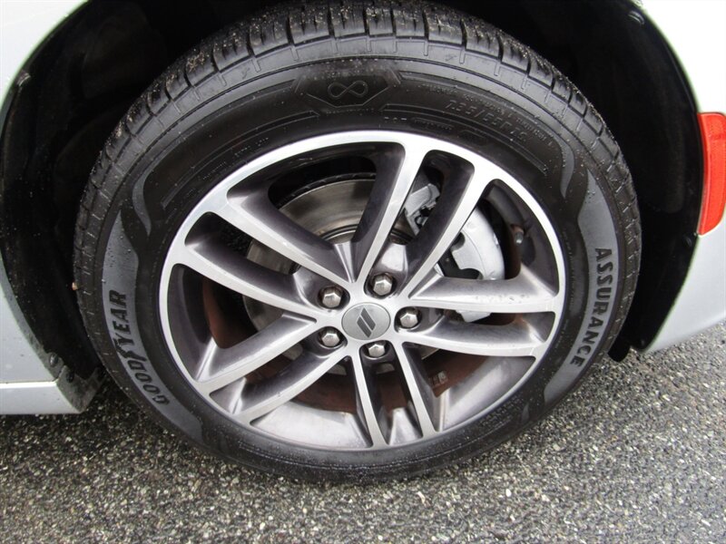 2019 Dodge Charger SXT,AWD,CONV PKG,COMFORT PKG,RVC,SILVER CERTIFIED - Photo 38 - Haddon Twp, NJ 08107