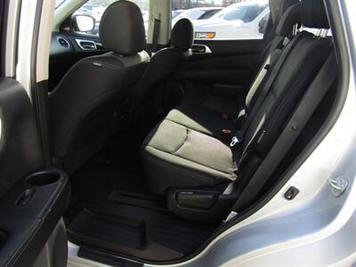 2020 Nissan Pathfinder SVAWD,CONV PKG,TECH PKG,RVC,SILVER CERTIFIED   - Photo 18 - Haddon Twp, NJ 08107