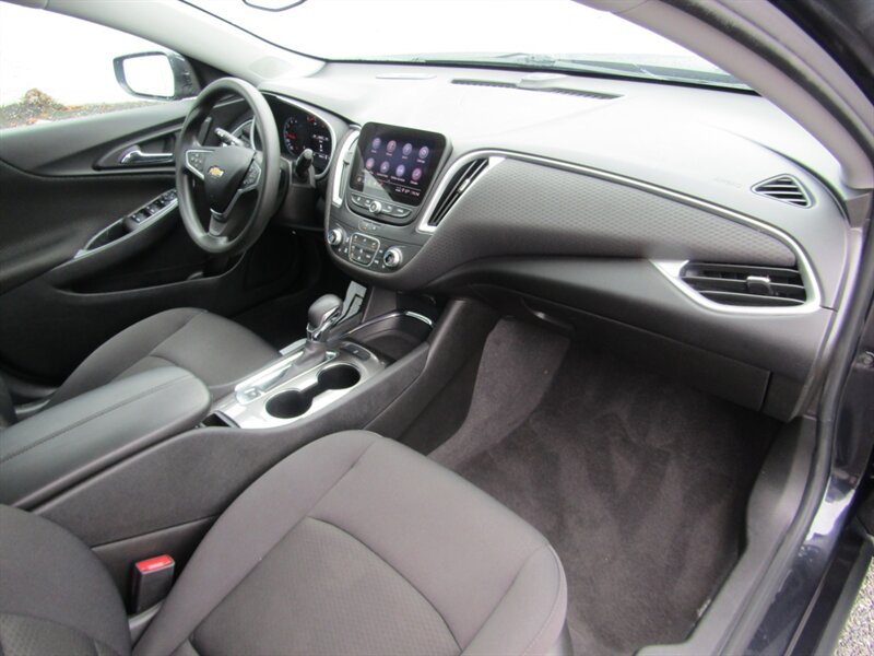 2023 Chevrolet Malibu LT,CONV PKG,TECH PKG,RVC, SILVER CERTIFIED - Photo 40 - Haddon Twp, NJ 08107