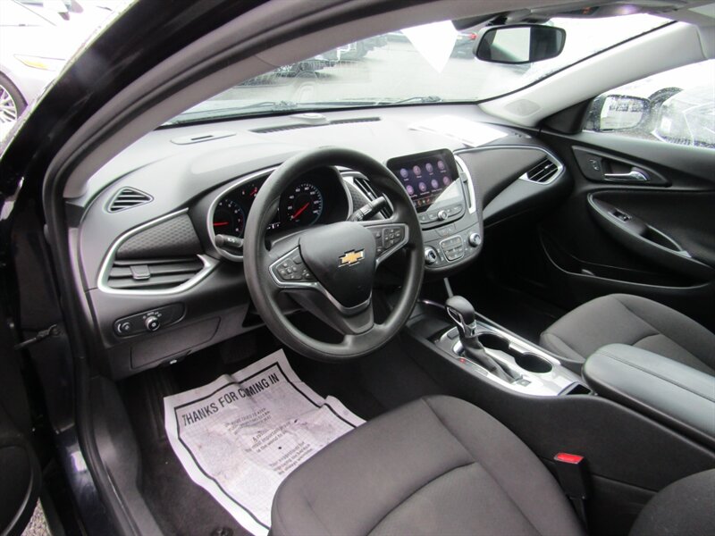 2023 Chevrolet Malibu LT,CONV PKG,TECH PKG,RVC, SILVER CERTIFIED - Photo 34 - Haddon Twp, NJ 08107