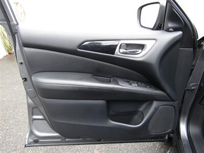 2020 Nissan Pathfinder AWD,SV,CONV PKG,TECH PKG,RVC,SILVER CERTIFIED   - Photo 14 - Haddon Twp, NJ 08107
