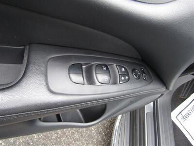 2020 Nissan Pathfinder AWD,SV,CONV PKG,TECH PKG,RVC,SILVER CERTIFIED   - Photo 15 - Haddon Twp, NJ 08107