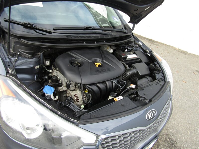 2016 Kia Forte5 LX,CONV PKG,PWR PKG,SILVER CERTIFIED - Photo 33 - Haddon Twp, NJ 08107