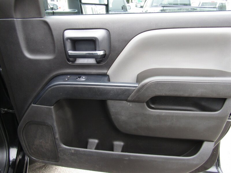 2023 Chevrolet Silverado 6500HD DIESEL QUAD CAB - Photo 34 - Haddon Twp, NJ 08107