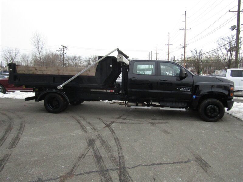 2023 Chevrolet Silverado 6500HD DIESEL QUAD CAB - Photo 9 - Haddon Twp, NJ 08107