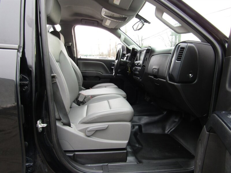 2023 Chevrolet Silverado 6500HD DIESEL QUAD CAB - Photo 33 - Haddon Twp, NJ 08107