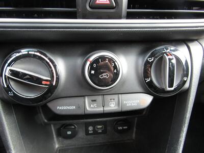 2021 Hyundai KONA SEL,AWD,,TECH PKG,CONV PKG,RVC,SILVER CERTIFIED - Photo 33 - Haddon Twp, NJ 08107