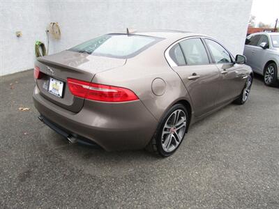 2017 Jaguar XE 35t Premium   - Photo 7 - Haddon Twp, NJ 08107