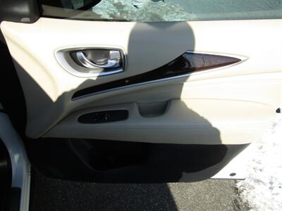 2017 INFINITI QX60 AWD,NAV,PANOROOF,TECH PKG,RVC,SILVER CERTIFIED   - Photo 20 - Haddon Twp, NJ 08107