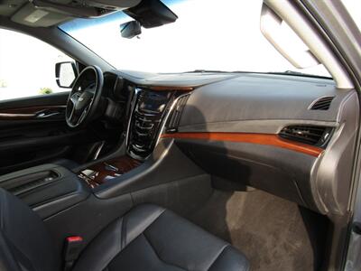 2018 Cadillac Escalade LUX,AWD,NAV,COMFORT PKG,RVC,SILVER CERTIFIED   - Photo 19 - Haddon Twp, NJ 08107