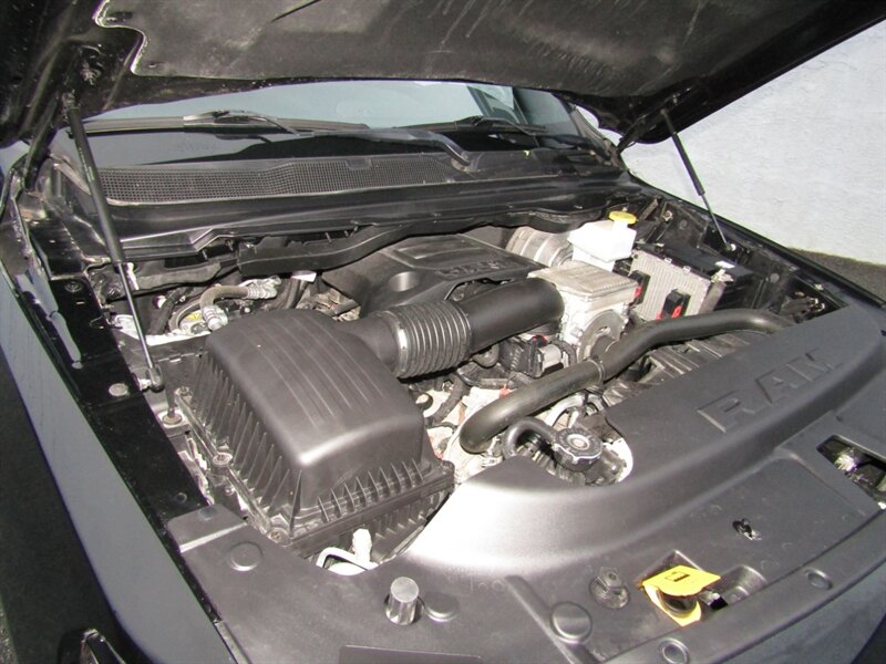 2020 RAM 1500 BIG HORN,COMFORT TECH PKG,PANO,SILVER CERTIFIED - Photo 46 - Haddon Twp, NJ 08107