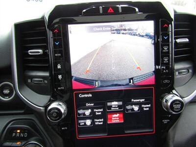 2020 RAM 1500 BIG HORN,COMFORT TECH PKG,PANO,SILVER CERTIFIED - Photo 37 - Haddon Twp, NJ 08107