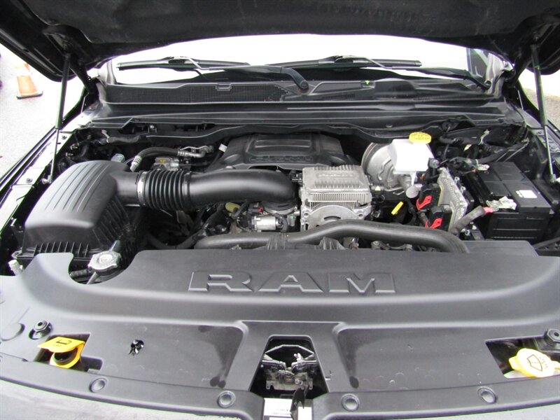 2020 RAM 1500 BIG HORN,COMFORT TECH PKG,PANO,SILVER CERTIFIED - Photo 47 - Haddon Twp, NJ 08107