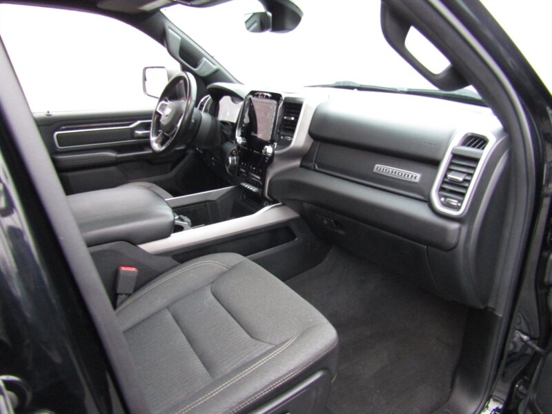 2020 RAM 1500 BIG HORN,COMFORT TECH PKG,PANO,SILVER CERTIFIED - Photo 26 - Haddon Twp, NJ 08107
