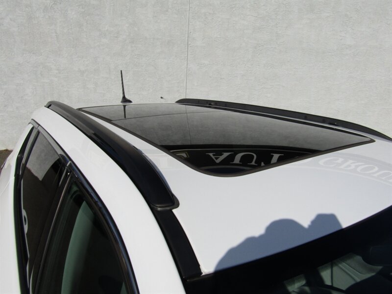 2022 Jeep Compass LATITUDE,4x4,PANOROOF,SILVER,RVC CERTIFIED - Photo 17 - Haddon Twp, NJ 08107