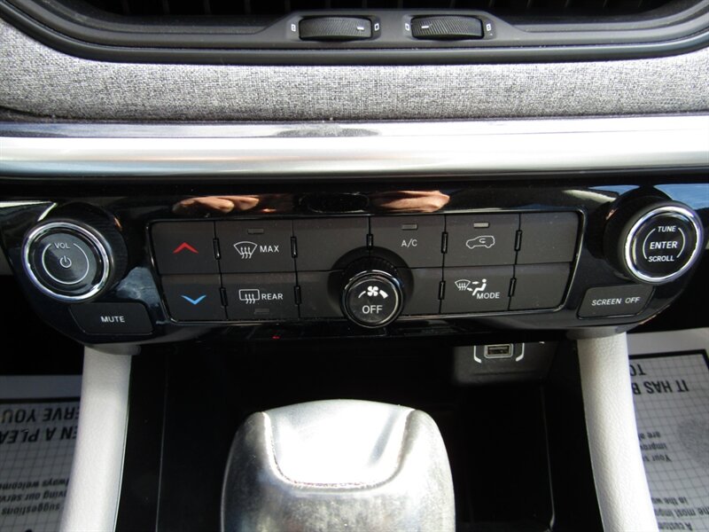 2022 Jeep Compass LATITUDE,4x4,PANOROOF,SILVER,RVC CERTIFIED - Photo 41 - Haddon Twp, NJ 08107