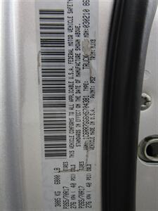 2017 RAM 1500 SLT,4X4,CONV PKG,RVC,PDC,SILVER CERTIFIED - Photo 44 - Haddon Twp, NJ 08107