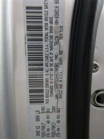 2017 RAM 1500 SLT,4X4,CONV PKG,RVC,PDC,SILVER CERTIFIED - Photo 44 - Haddon Twp, NJ 08107