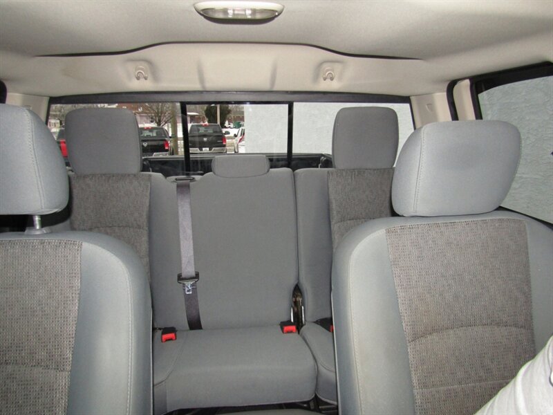 2017 RAM 1500 SLT,4X4,CONV PKG,RVC,PDC,SILVER CERTIFIED - Photo 35 - Haddon Twp, NJ 08107