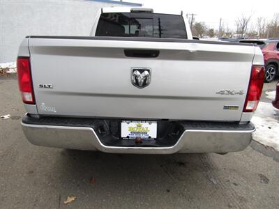2017 RAM 1500 SLT,4X4,CONV PKG,RVC,PDC,SILVER CERTIFIED - Photo 10 - Haddon Twp, NJ 08107