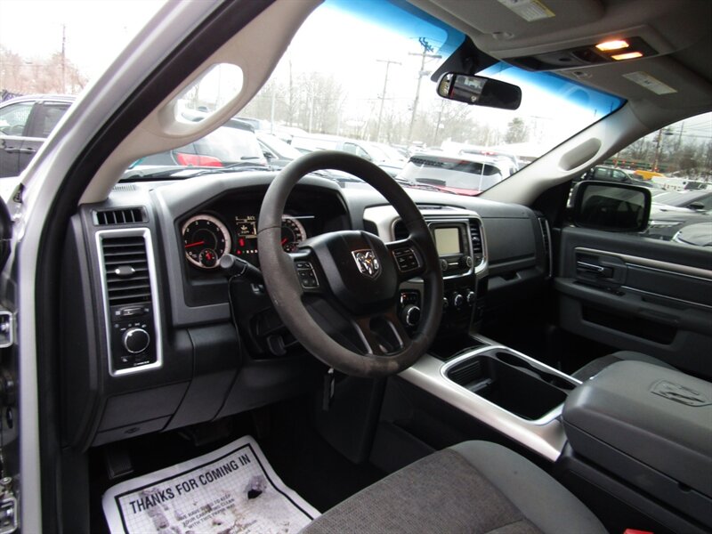 2017 RAM 1500 SLT,4X4,CONV PKG,RVC,PDC,SILVER CERTIFIED - Photo 16 - Haddon Twp, NJ 08107