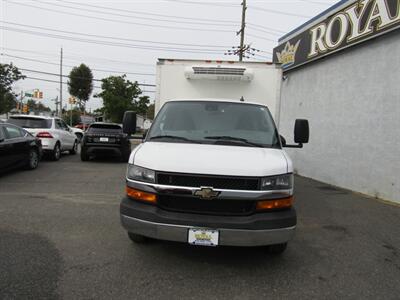 2023 Chevrolet Express 3500 ,HEAVY DUTY,REFRIGERATED BOX   - Photo 2 - Haddon Twp, NJ 08107