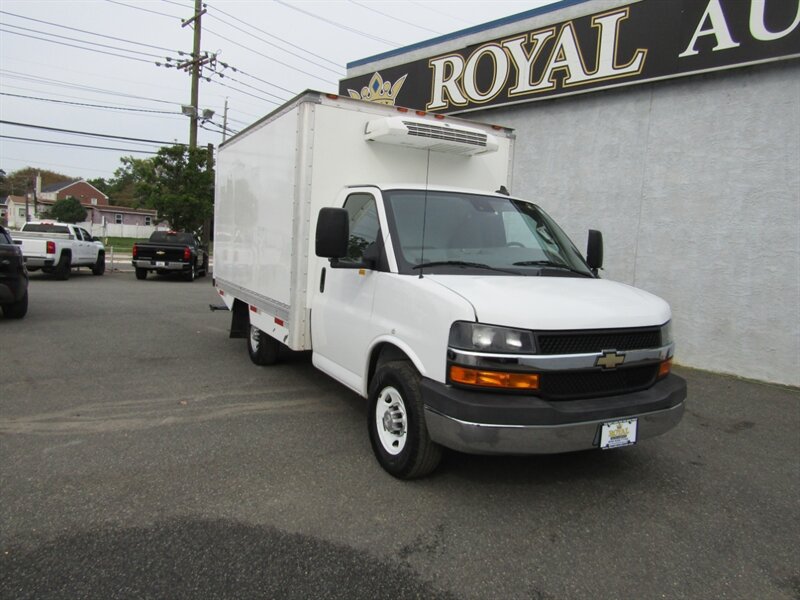 2023 Chevrolet Express 3500 ,HEAVY DUTY,REFRIGERATED BOX   - Photo 1 - Haddon Twp, NJ 08107