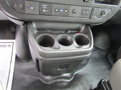 2023 Chevrolet Express 3500 ,HEAVY DUTY,REFRIGERATED BOX   - Photo 48 - Haddon Twp, NJ 08107